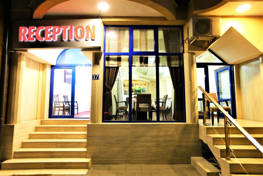 פרישטינה Hotel Pejton מראה חיצוני תמונה